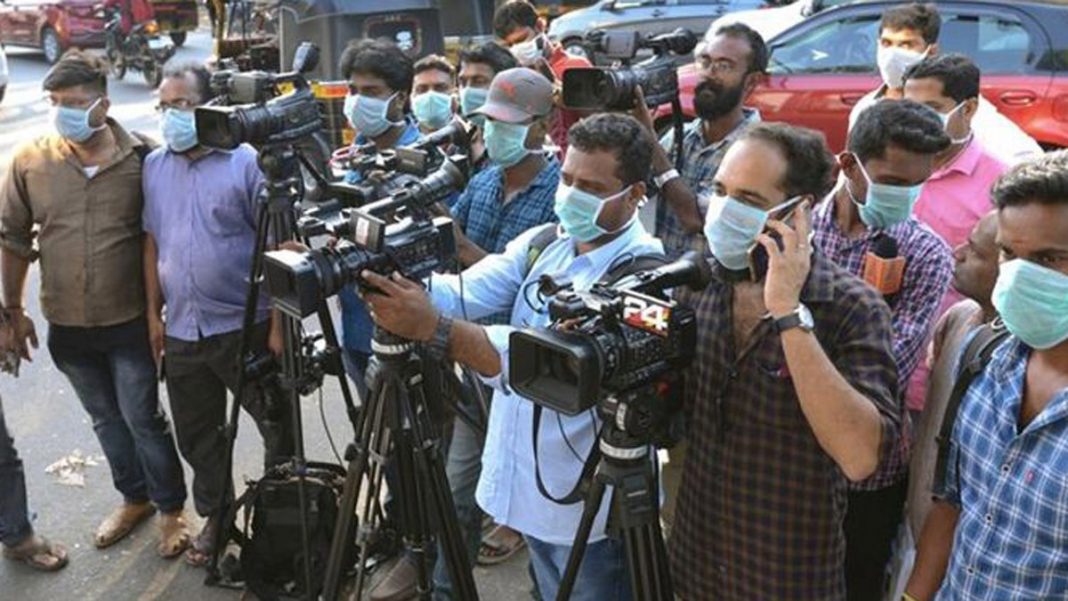 मुंबई में 53 पत्रकार कोरोना पॉजिटिव