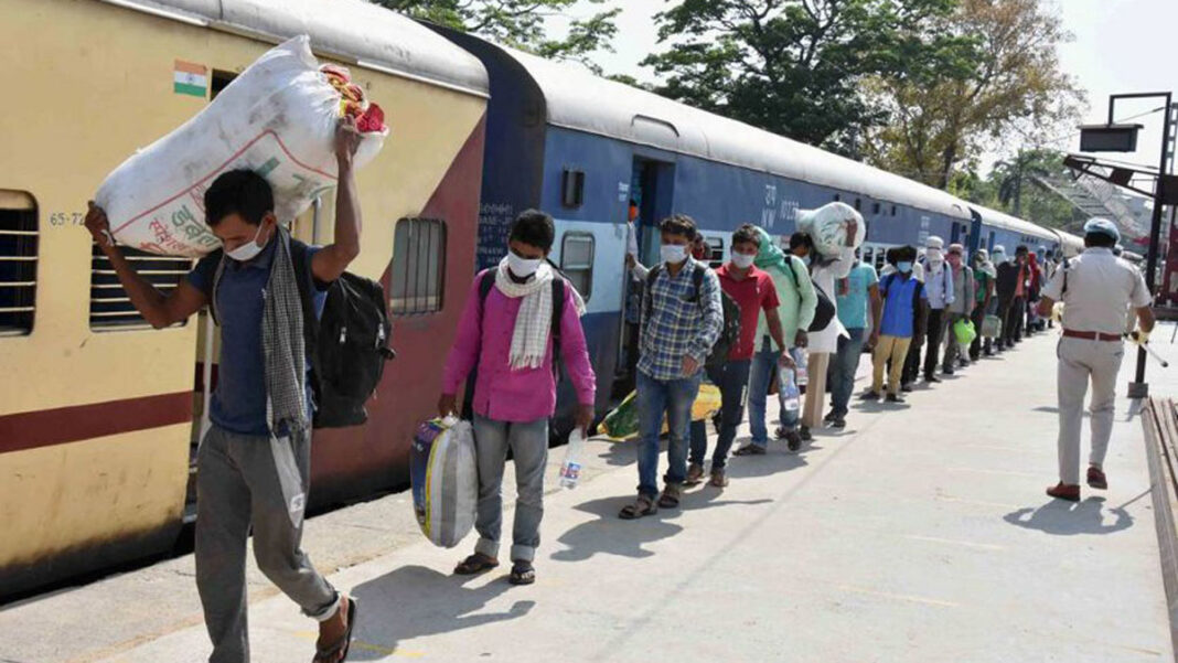 छत्तीसगढ़: अन्य राज्यों में फंसे श्रमिकों को वापस लाने के लिए 45 ट्रेनों पर सहमति