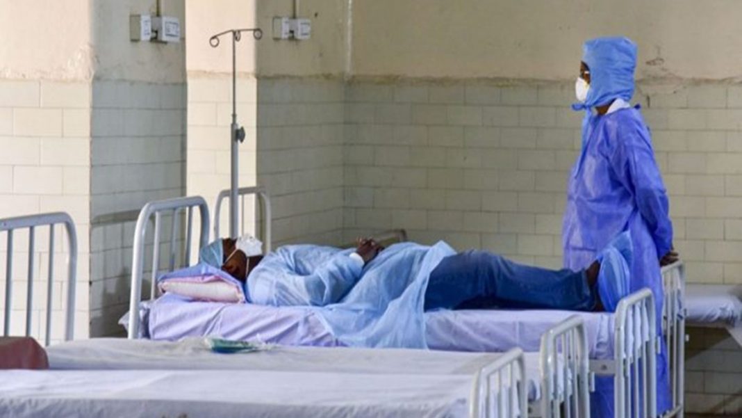 पटना में 11 मरीजों ने कोरोना को दी मात, स्वस्थ हुए मरीजों को मिली अस्पताल से छुट्टी