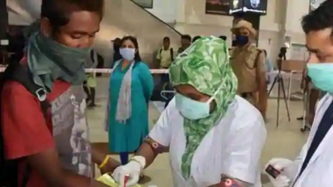 बिहार में महामारी के 4 नए पॉजिटिव केस, बक्सर में डेढ़ साल की बच्ची हुई कोरोना संक्रमित