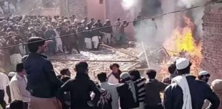 पाकिस्तान में हिंदू मंदिर तोड़फोड़ मामले का मुख्य आरोपी गिरफ्तार